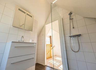 Bungalow met recreatievijver en zwembad - 10