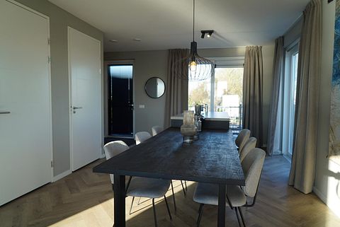 Balkon met uitzicht op het meer - 5