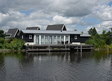 Ferienhaus (4p) direkt am Wasser - 1