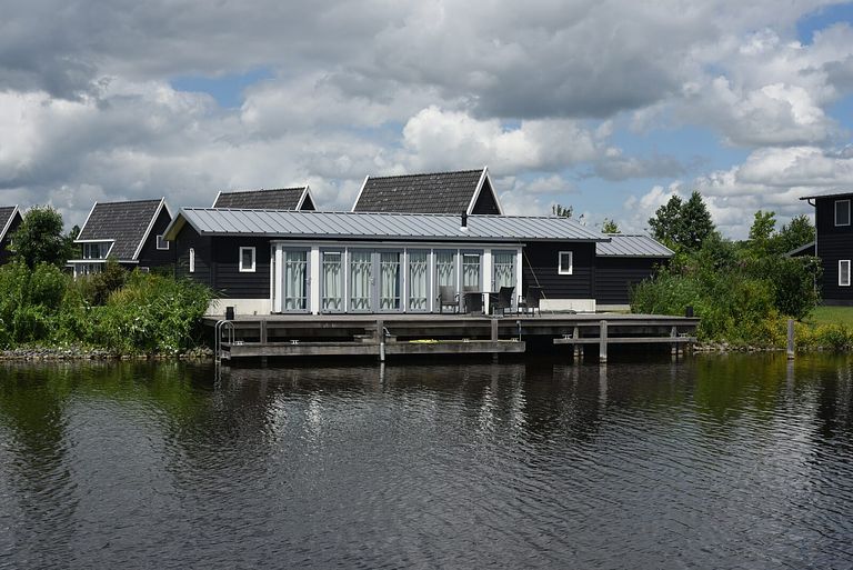 Ferienhaus (4p) direkt am Wasser - 1