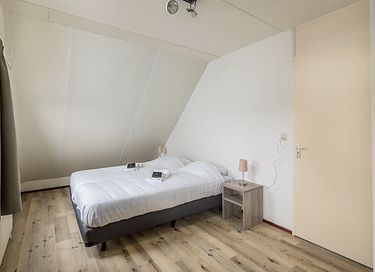 Vrijstaande bungalow met sauna en tuin - 6