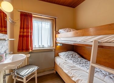 Bonito bungaló en Texel con jardín grande - 9