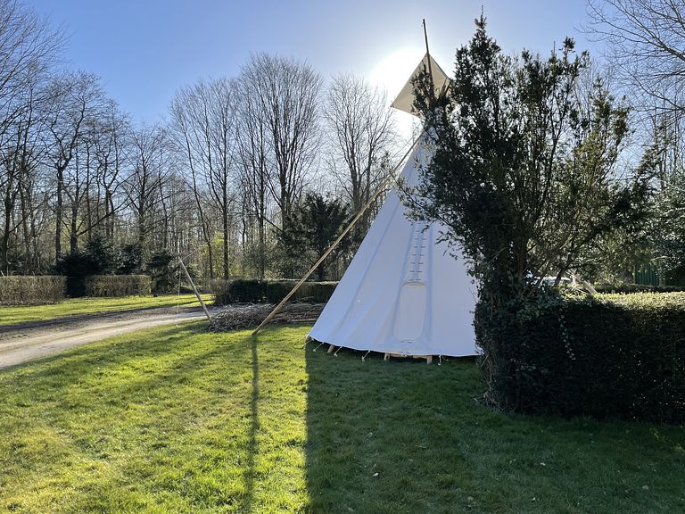 Grote tipitent voor 6 personen in Flevoland - 1