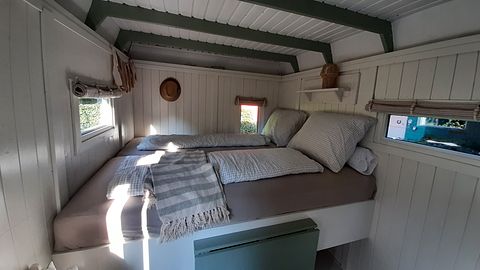 Une roulotte pour ceux qui recherchent le calme et la tranquillité - 5
