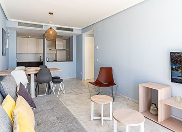 Luxury apartment with sea view on the beach - 5