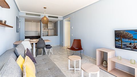 Luxury apartment with sea view on the beach - 5