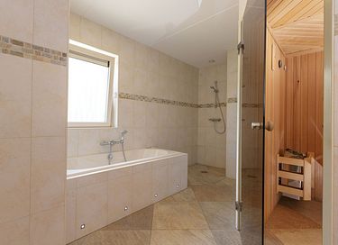 Wellness en weids uitzicht in het groen - 10