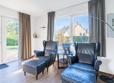Holiday home with garden close to the sea - 5