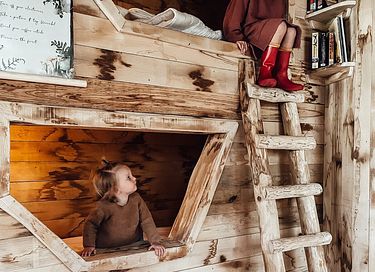 Einzigartiges Hobbit-Haus im Wald - 3