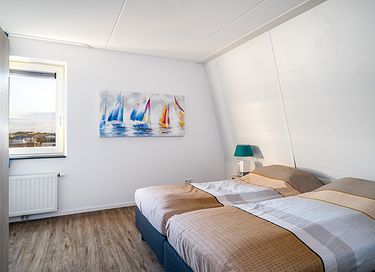 Geräumige Ferienwohnung für 8 Personen am Wasser - 11