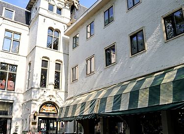 Un hôtel classique à la frontière entre la ville et la nature - 2