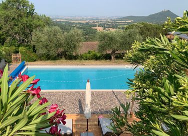 Séjour confortable avec terrasse couverte privée - 17