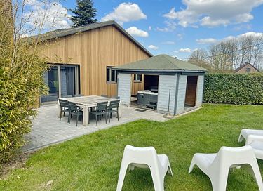 Vakantiewoning met sauna en jacuzzi - 5