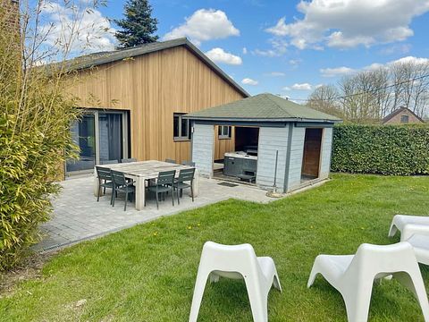 Vakantiewoning met sauna en jacuzzi - 5