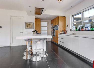 Family villa with wellness on the Sneekermeer - 11