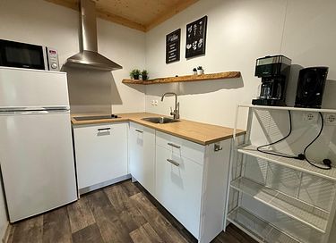 Gemütliches Tiny House aus Holz am Erholungssee - 11