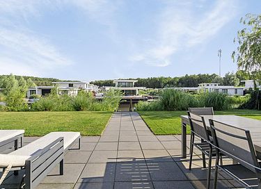 Villa avec jacuzzi et magnifique jardin - 3