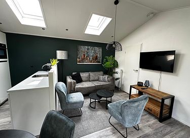 Leuke lodge met privé hottub in de natuur - 8