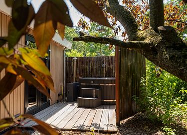 Casita con encanto junto al agua con jacuzzi - 5