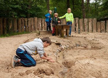 Knus boshuisje (4p) op leuke familiecamping - 19