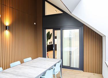 Stylish waterfront accommodation in Zeeland - 17