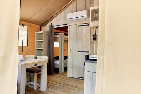 Leuke tent aan de Italiaanse kust op Sardinië - 4