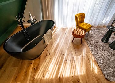 Schönes Waldhaus mit romantischer Badewanne - 11