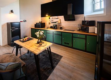 Romantic tower with wellness in the Eifel - 10