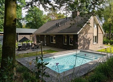 Groepsaccommodatie met bioscoop en wellness