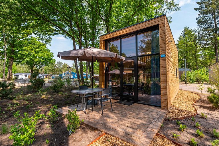 Tiny house in het bos op een vakantiepark - 1