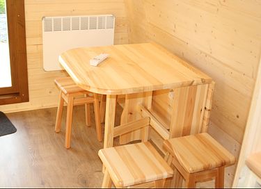 Spacious cabin at a pleasant campsite - 6