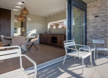 Spacious penthouse close to the sea - 14