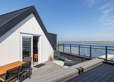 Gemütliche Wohnung mit Dachterrasse
