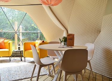 Large tent with panoramic view - 4