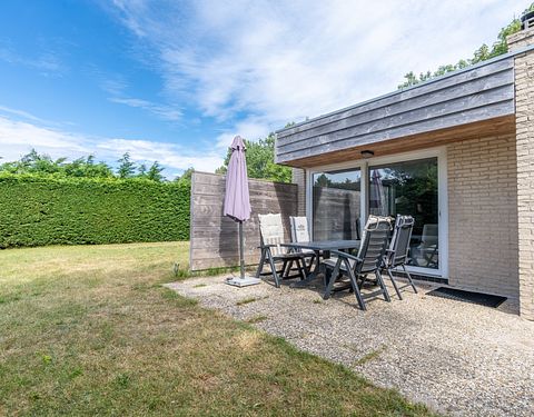 Bungalow with garden and close to the beach - 2
