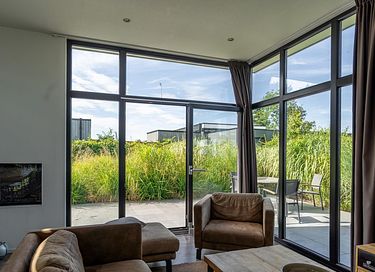 Moderne Ferienwohnung im Ferienpark am Meer - 4