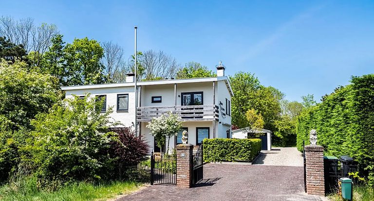 Trois Avenue des Turcs 52 (7p) - 1