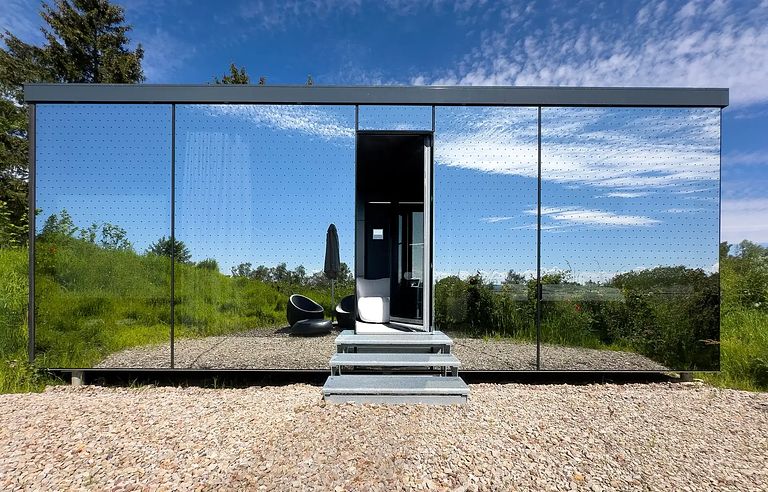 Spiegelhuisje met sauna in de Duitse Eifel - 1