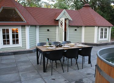 Séjour bien-être avec sauna et bain à remous - 23