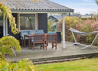 Vakantiehuis omringd door groen met tuin - 25