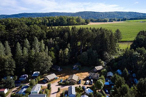 Glamping in Frankrijk omringd door bos - 5