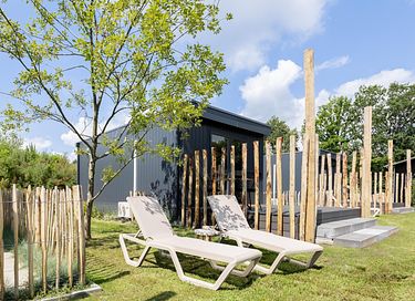 Tiny House met verwarmd buiten ligbad - 17