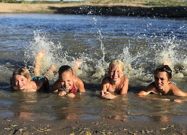 Grote safaritent op avontuurlijke camping - 17