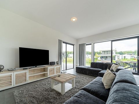 Ruime villa (8p) met eigen wellness - 4