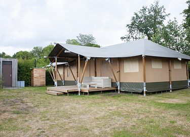Large 12-person safari tent in Veluwe Region