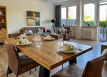 Luxury apartment with a fenced-in garden - 10