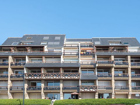 Vakantiehuis met terras aan het strand - 5