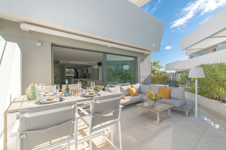 Luxe appartement met privé zwembad - 1