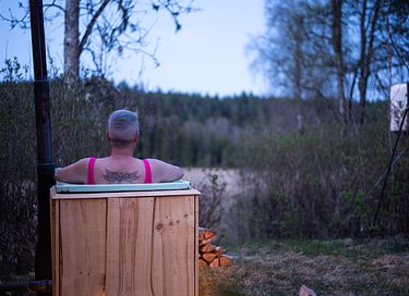 Off-grid hunting lodge in Sweden - 7