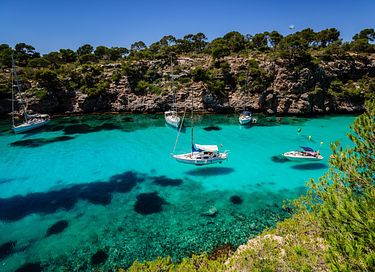 Holiday home with pool and beautiful views - 35